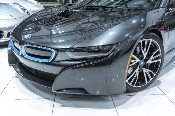 Used 2015 BMW i8 Pure Impluse World AWD Hybrid! $148k+ MSRP! Just Serviced! for sale Sold at Chicago Motor Cars in West Chicago IL 60185 4