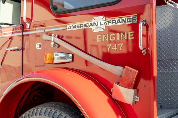 Used-1963-AMERICAN-LAFRANCE-28-FIRETRUCK-Detroit-Diesel-Serviced-New-Tires-Custom-Flame-Thrower