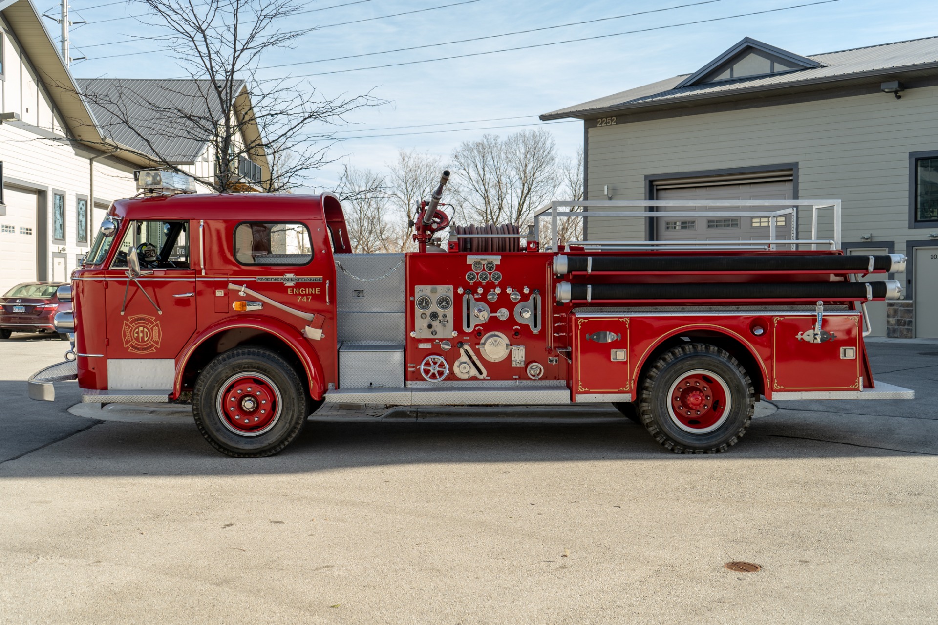 Used-1963-AMERICAN-LAFRANCE-28-FIRETRUCK-Detroit-Diesel-Serviced-New-Tires-Custom-Flame-Thrower