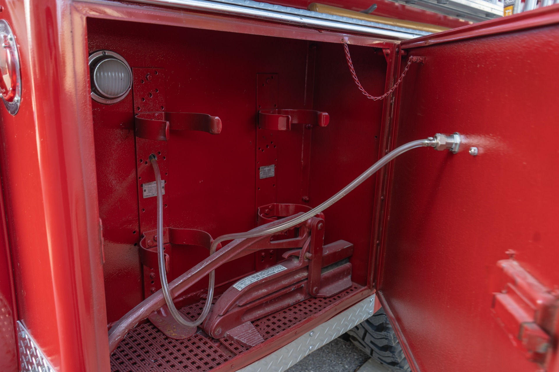 Used-1963-AMERICAN-LAFRANCE-28-FIRETRUCK-Detroit-Diesel-Serviced-New-Tires-Custom-Flame-Thrower