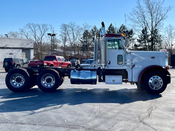 Used 2007 Peterbilt 379 Day Cab - CAT C15 ACERT - 10 Speed Manual for sale Sold at Chicago Motor Cars in West Chicago IL 60185 4