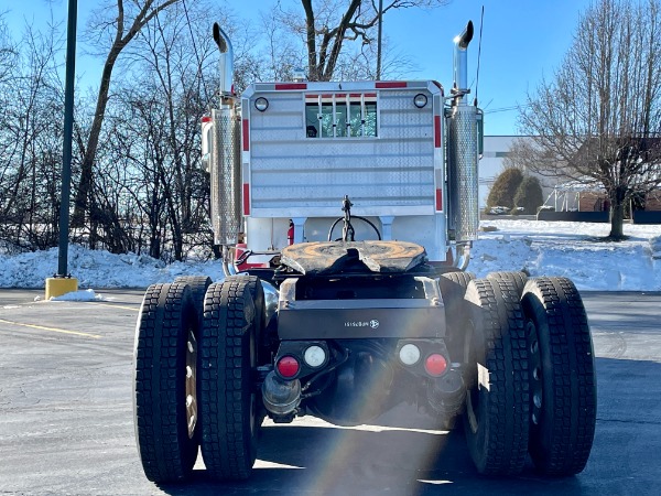 Used 2007 Peterbilt 379 Day Cab - CAT C15 ACERT - 10 Speed Manual for sale Sold at Chicago Motor Cars in West Chicago IL 60185 6