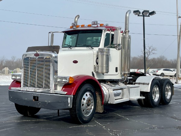 Used 2005 Peterbilt 378 Day Cab - CAT C15 - 475 Horsepower - 18 Speed for sale Sold at Chicago Motor Cars in West Chicago IL 60185 1