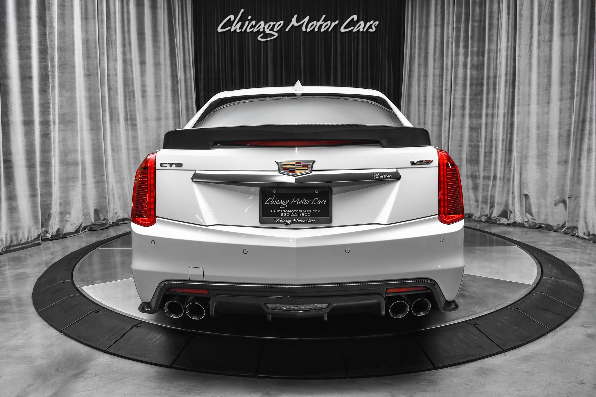 Used-2016-Cadillac-CTS-V-Sedan-Crystal-White-Tricoat-Carbon-Fiber-Pack-Luxury-Pack-LOADED