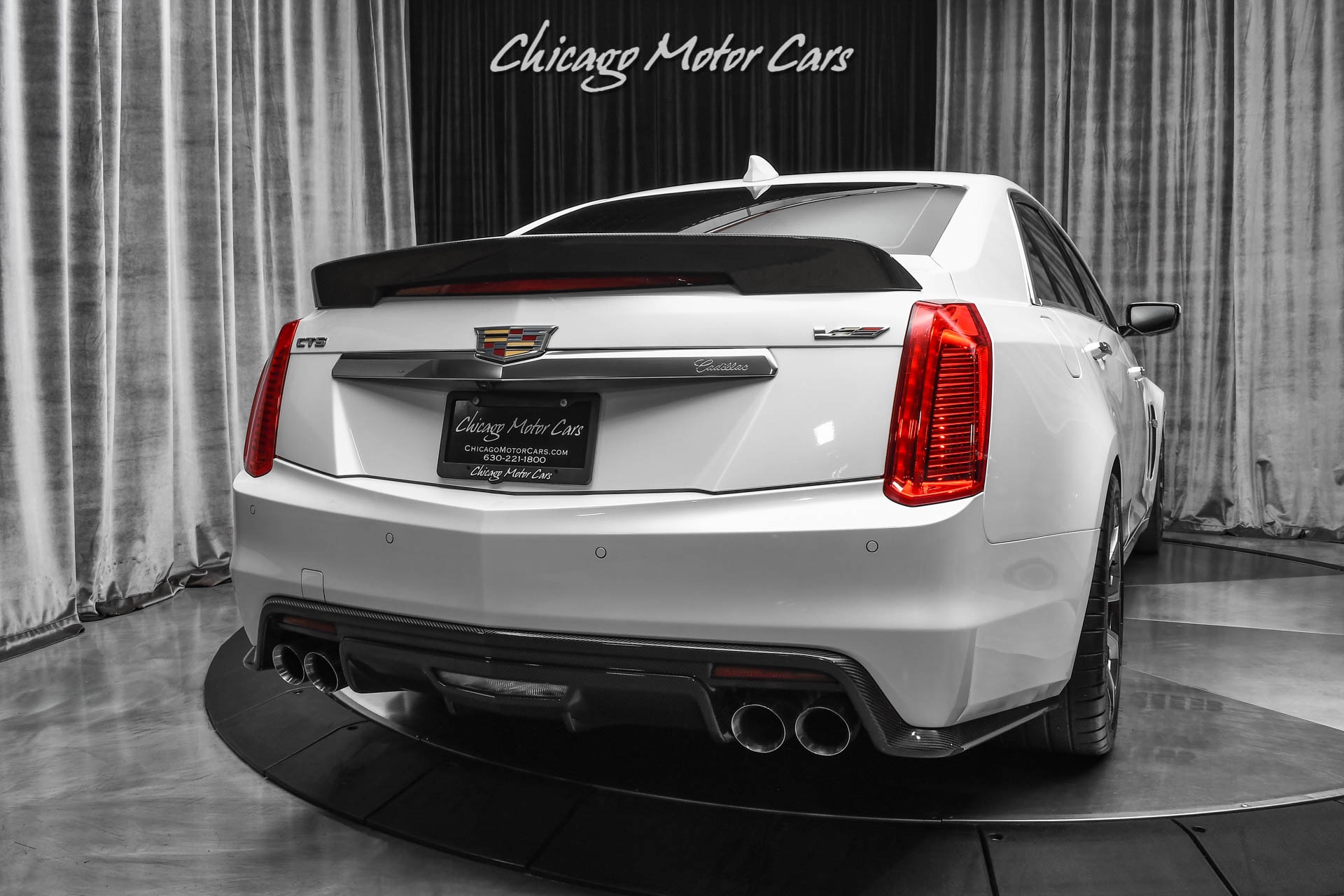 Used-2016-Cadillac-CTS-V-Sedan-Crystal-White-Tricoat-Carbon-Fiber-Pack-Luxury-Pack-LOADED