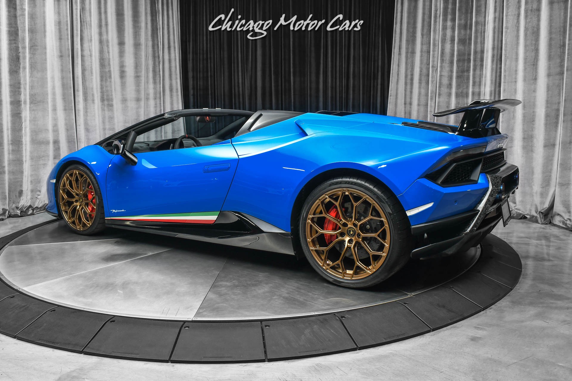 Used 2019 Lamborghini Huracan LP 640-4 Performante Spyder AD Used 2019 Lamborghini Huracan LP 640-4 Performante Spyder AD