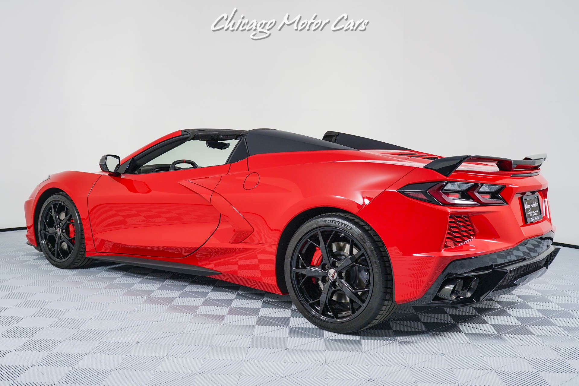 Used-2021-Chevrolet-Corvette-Stingray-Convertible-Z51-Performance-Pack-Front-Lift-Upgraded-Exhaust-LOADE