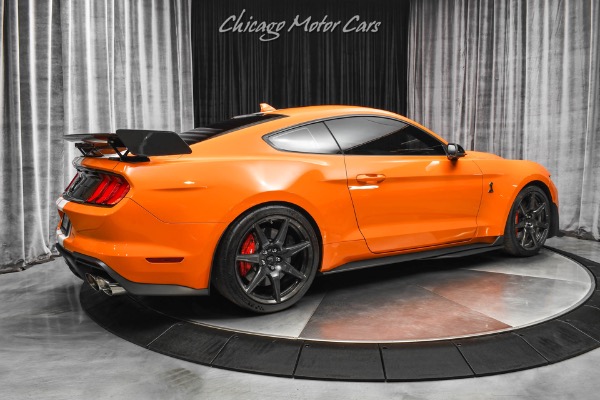 Used-2020-Ford-Mustang-Shelby-GT500-Coupe-ONLY-8K-Miles-Carbon-Fiber-Pack-Golden-Ticket-Car