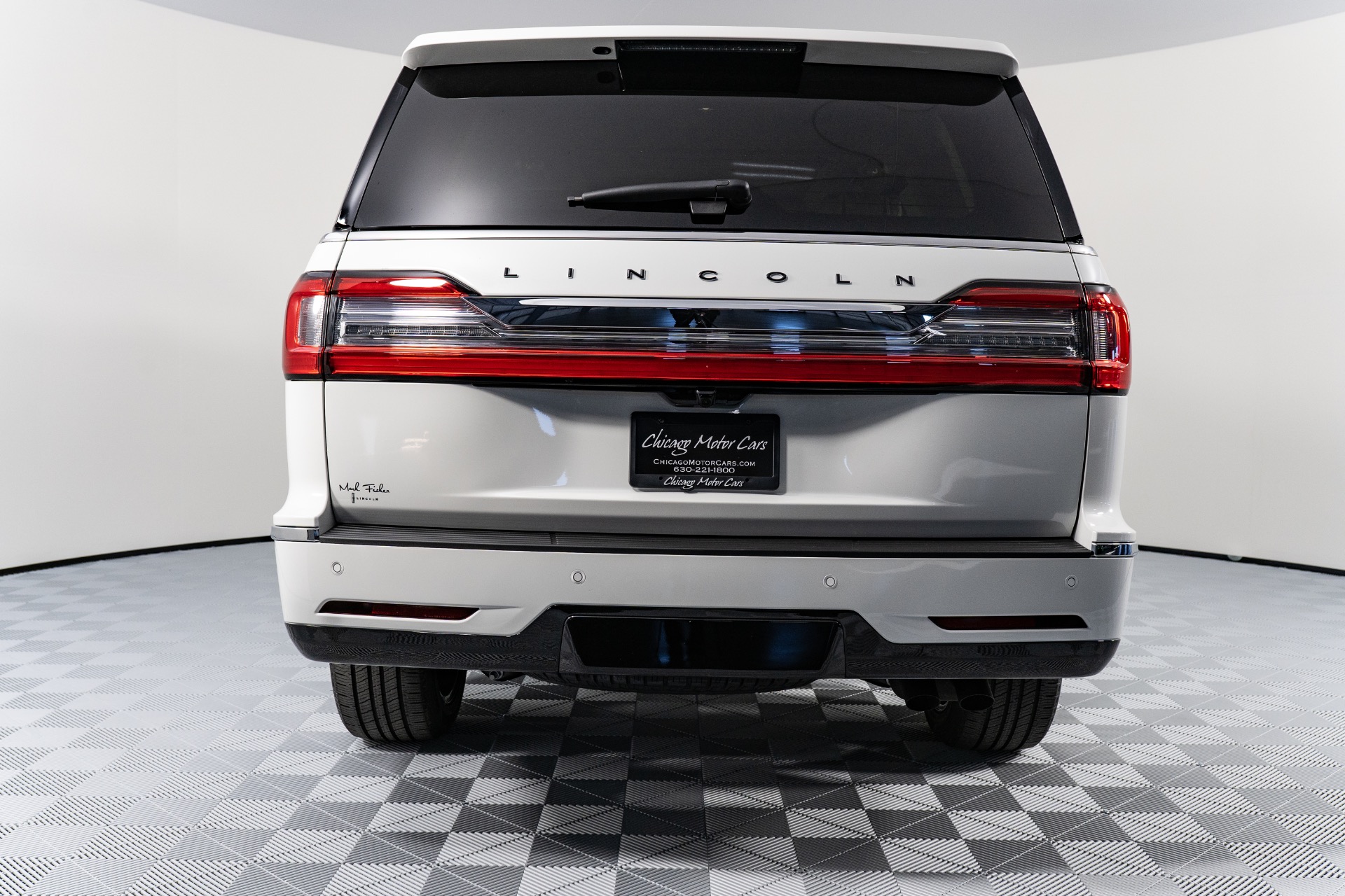 Used-2021-Lincoln-Navigator-Black-Label-SUV-Low-Miles-Pano-Roof-Adaptive-Cruise-Loaded-Only-400-Miles