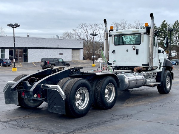 Used 2013 Caterpillar CT660 Day Cab - CAT CT-15 - 500 Horsepower - 18 Speed Manual for sale Sold at Chicago Motor Cars in West Chicago IL 60185 5