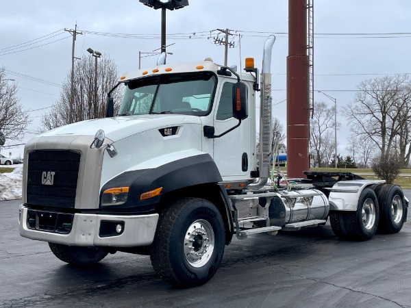 Used 2013 Caterpillar CT660 Day Cab - CAT CT-15 - 500 Horsepower - 18 Speed Manual for sale Sold at Chicago Motor Cars in West Chicago IL 60185 1