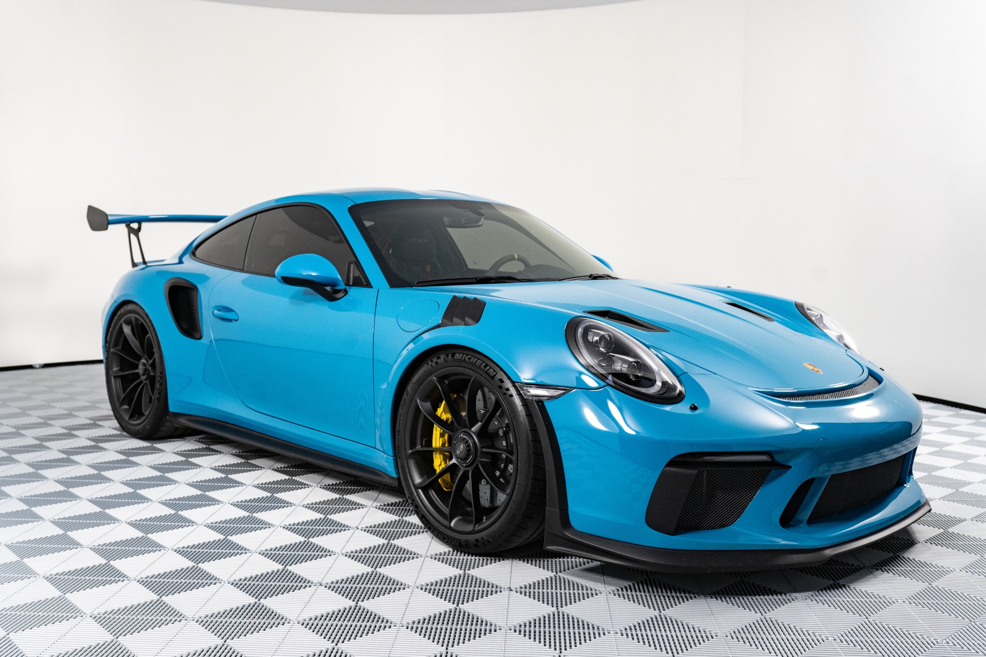 Used-2019-Porsche-911-GT3-RS-Coupe-Super-RARE-Miami-Blue-Front-Lift-LOW-Miles-LOADED