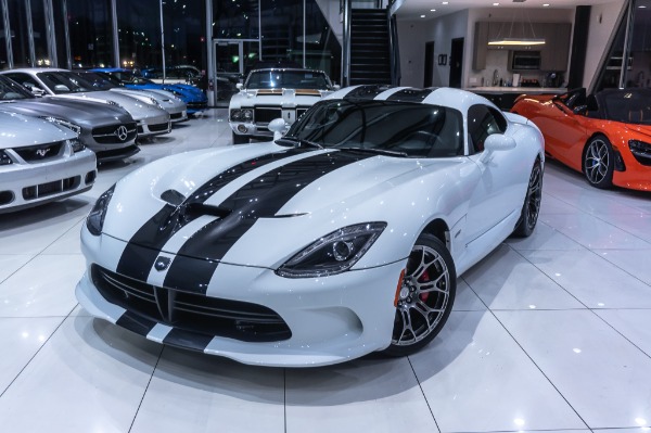 Used 2013 Dodge SRT Viper GTS Track Pkg! 18 Speaker Harmon Kardon! Painted Gunmetal Stripes! for sale Sold at Chicago Motor Cars in West Chicago IL 60185 4
