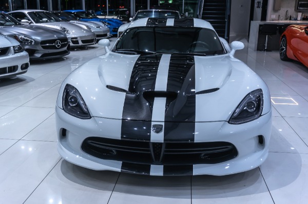 Used-2013-Dodge-SRT-Viper-GTS-Track-Pkg-18-Speaker-Harmon-Kardon-Painted-Gunmetal-Stripes