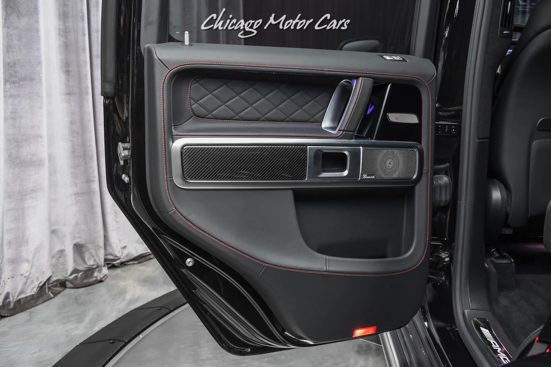 Used-2021-Mercedes-Benz-G63-AMG-4Matic-SUV-AMG-Night-Package-G-Manufaktur-Interior-AMG-Carbon-Fiber