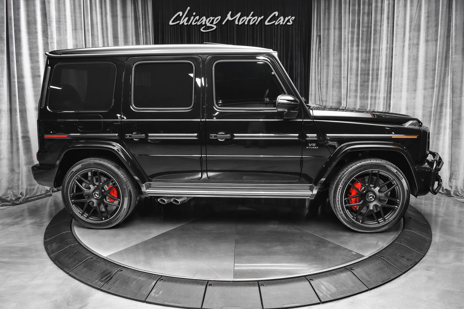 Used-2021-Mercedes-Benz-G63-AMG-4Matic-SUV-AMG-Night-Package-G-Manufaktur-Interior-AMG-Carbon-Fiber