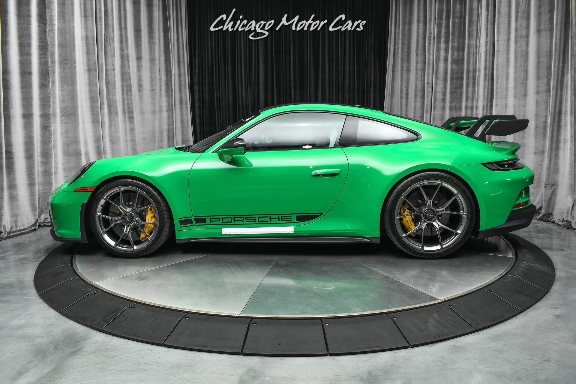 Used-2022-Porsche-911-GT3-Python-Green-Amazing-Spec-HIGH-MSRP-Only-18-Miles-LOADED