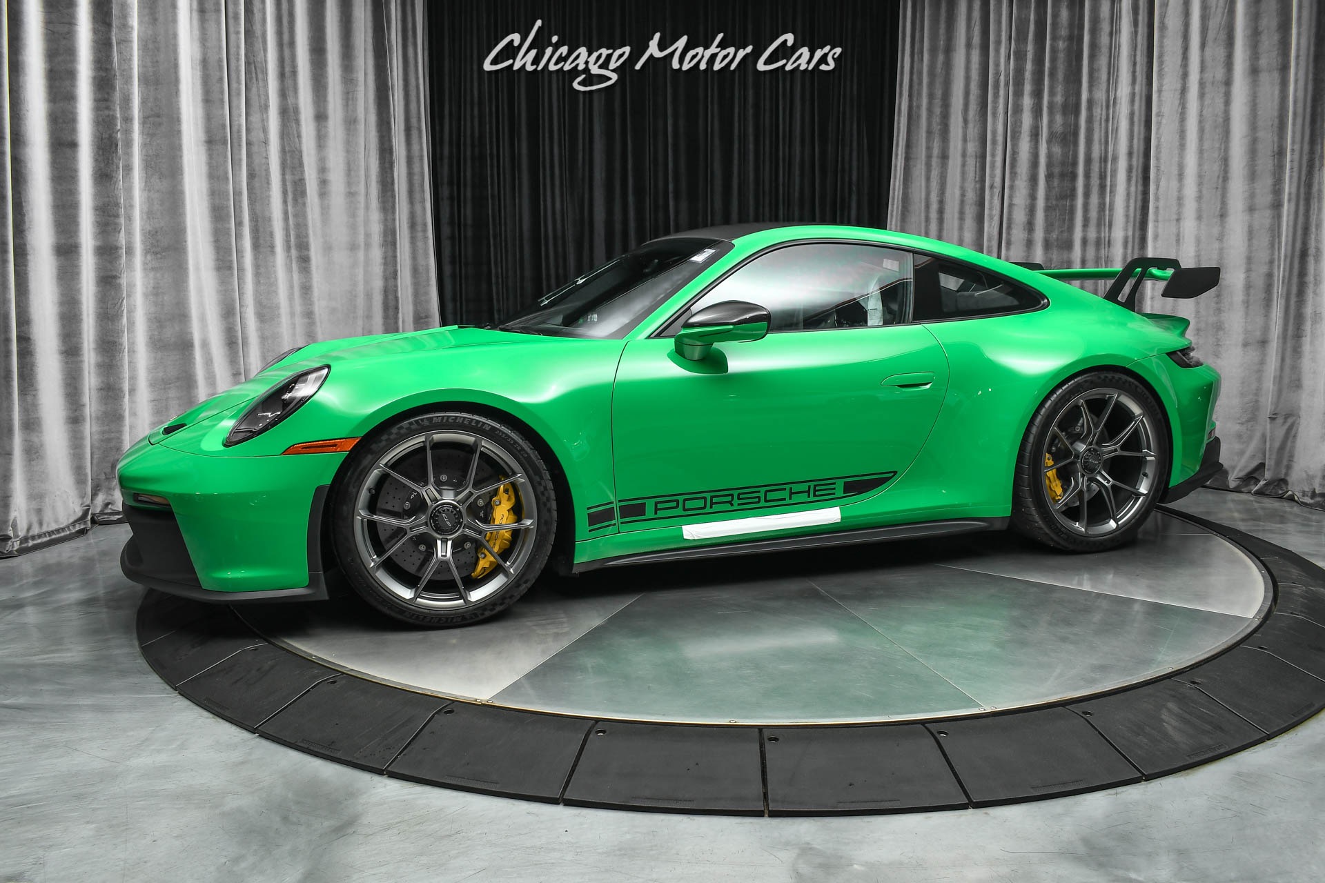 Used-2022-Porsche-911-GT3-Python-Green-Amazing-Spec-HIGH-MSRP-Only-18-Miles-LOADED