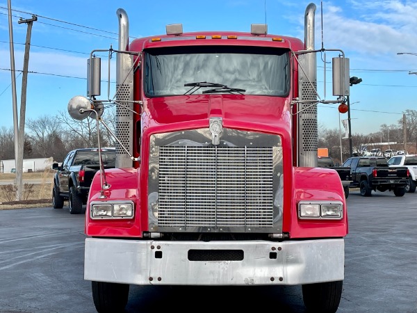 Used 2004 Kenworth T800 Sleeper - CAT Turbo-Diesel - 430 HP - 10 Speed Manual - PTO for sale Sold at Chicago Motor Cars in West Chicago IL 60185 2