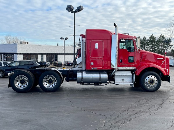 Used 2004 Kenworth T800 Sleeper - CAT Turbo-Diesel - 430 HP - 10 Speed Manual - PTO for sale Sold at Chicago Motor Cars in West Chicago IL 60185 4