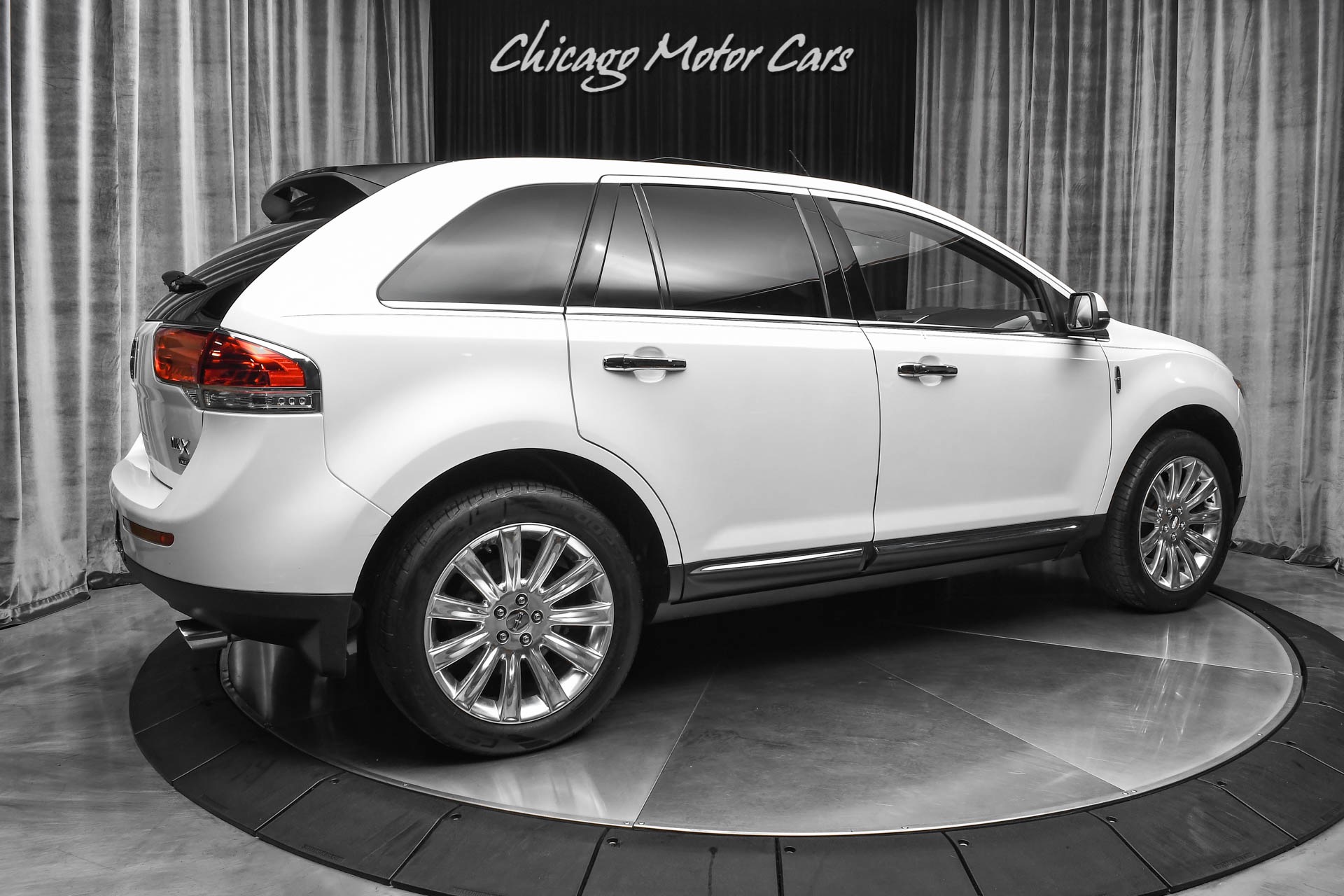 Used-2013-Lincoln-MKX-AWD-SUV-Platinum-White-Tri-Coat-Premium-Pack-Elite-Pack-Highly-Equipped