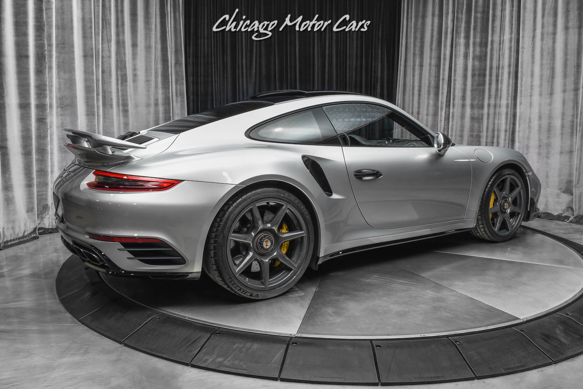 Used-2019-Porsche-911-Turbo-S-Coupe-GT-Silver-Metallic-Carbon-Fiber-Wheels-LOW-Miles-LOADED