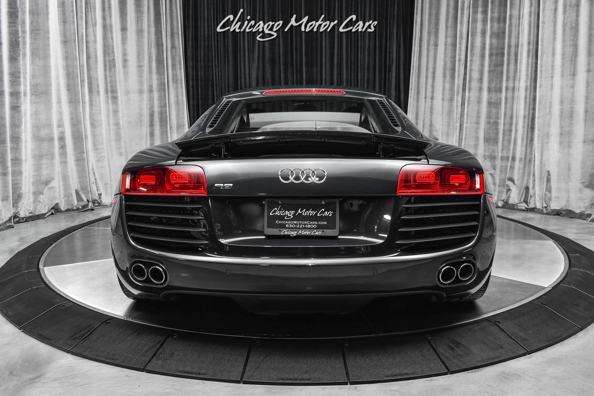 Used-2008-Audi-R8-quattro-Coupe-RARE-6-Speed-Gated-Manual-Carbon-Fiber-LOW-mIles-LOADED