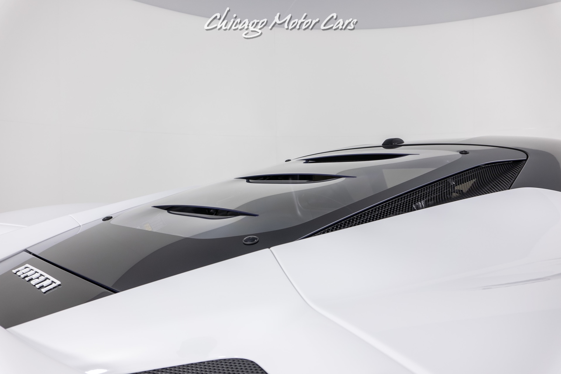 Used-2020-Ferrari-F8-Tributo-Coupe-Bianco-Avus-Carbon-Fiber-Steering-Wheel-ONLY-3K-Miles