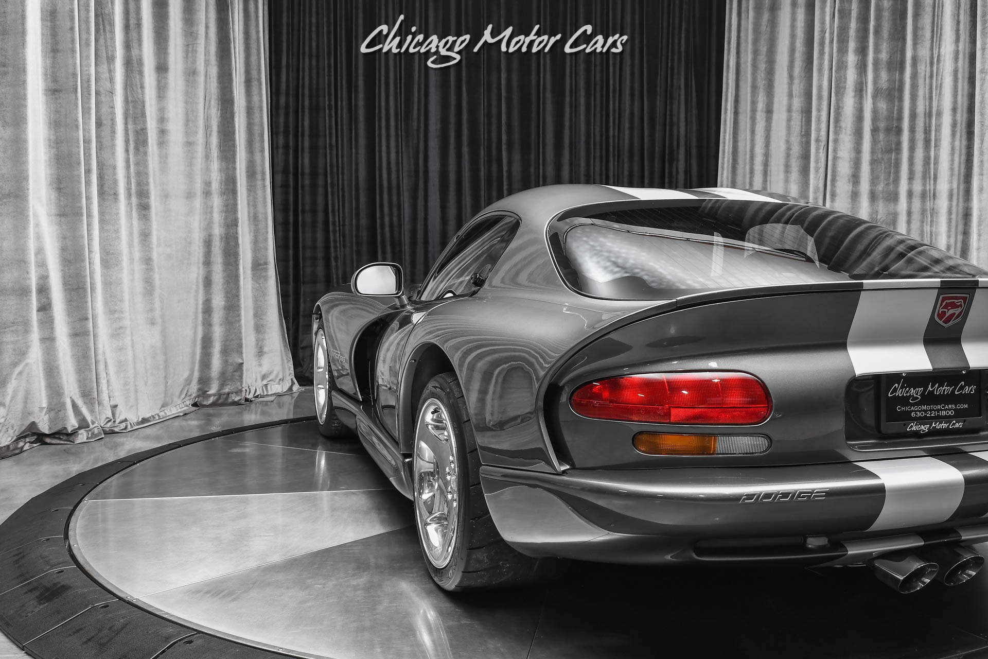 Used-2002-Dodge-Viper-GTS-Coupe-Graphite-Metallic-Dual-Painted-Stripes-ONLY-4K-Miles