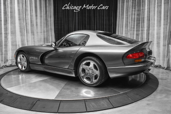 Used 2002 Dodge Viper GTS Coupe Graphite Metallic! Dual Painted Stripes! ONLY 4K Miles! for sale Sold at Chicago Motor Cars in West Chicago IL 60185 3