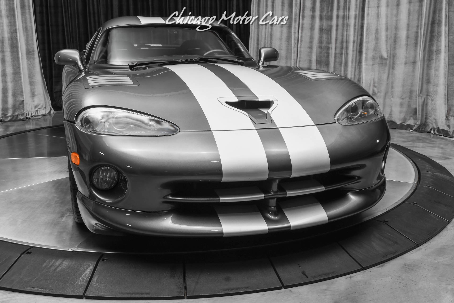 Used-2002-Dodge-Viper-GTS-Coupe-Graphite-Metallic-Dual-Painted-Stripes-ONLY-4K-Miles