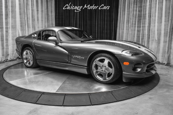 Used-2002-Dodge-Viper-GTS-Coupe-Graphite-Metallic-Dual-Painted-Stripes-ONLY-4K-Miles