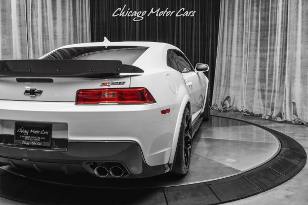 Used-2015-Chevrolet-Camaro-Z28-Coupe-Summit-White-6-Speed-Manual-Highly-Desired-LOW-Miles