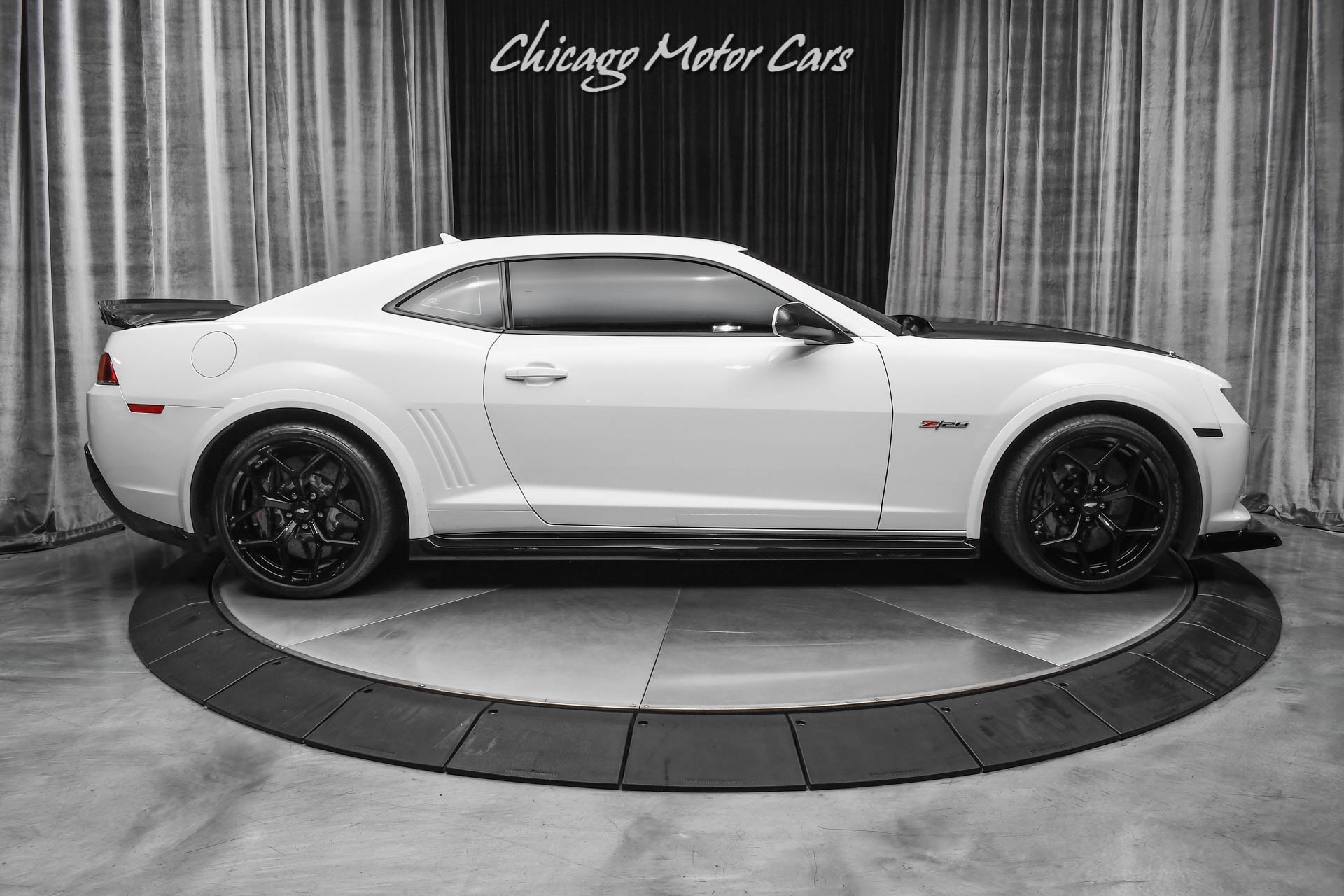 Used-2015-Chevrolet-Camaro-Z28-Coupe-Summit-White-6-Speed-Manual-Highly-Desired-LOW-Miles