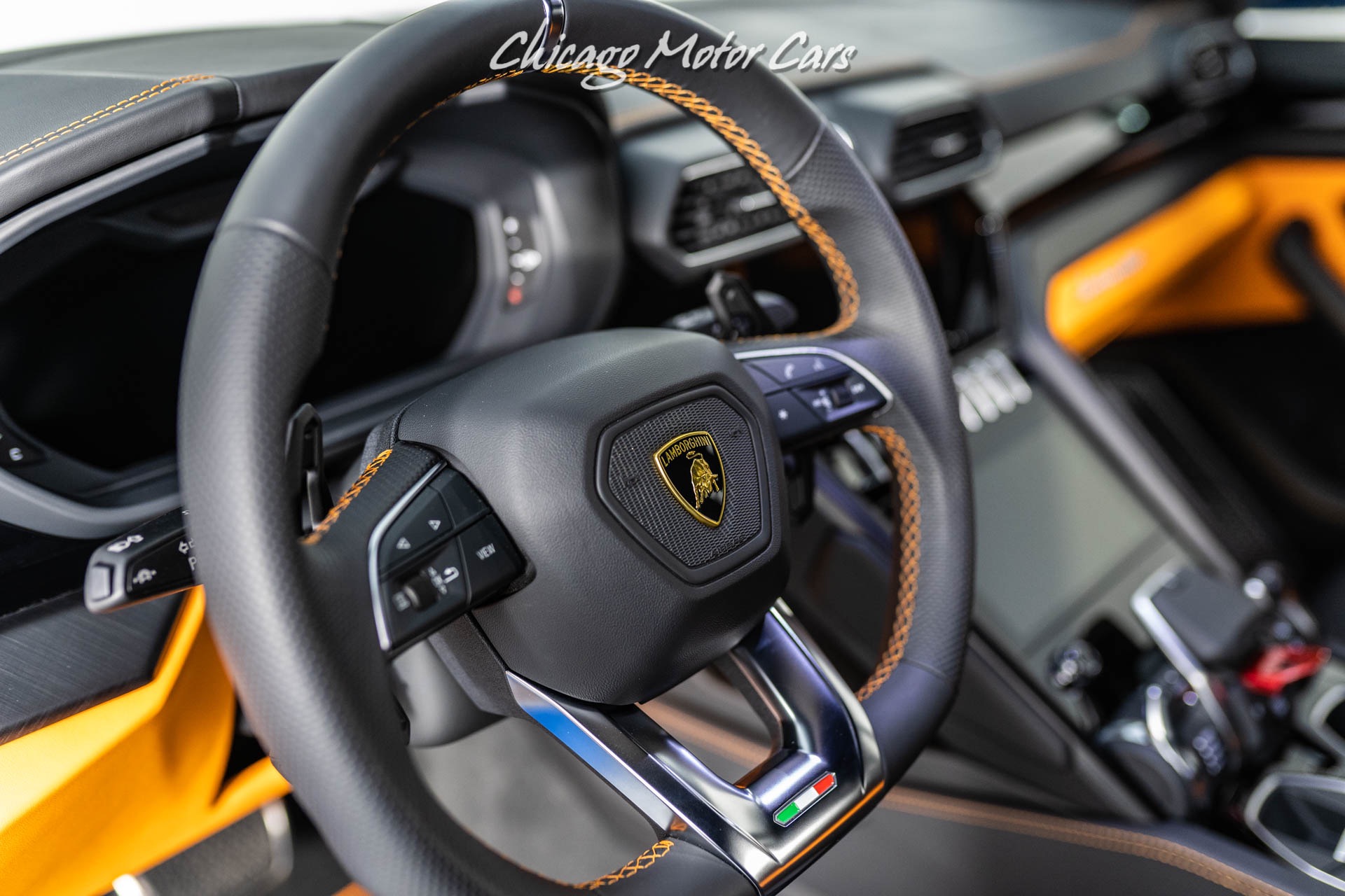 Used-2021-Lamborghini-Urus-Only-5K-Miles-Novitec-Widebody-Anrky-Wheels-11-Blu-Cepheus