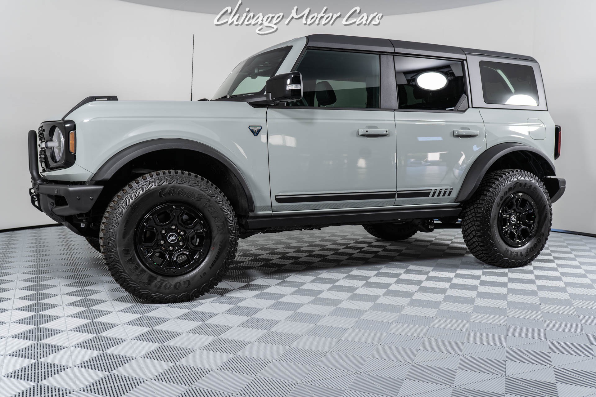 Used 2021 Ford Bronco First Edition Advanced V6 Engine 10 Speed Auto Transmission! ONLY 73 Miles for sale Sold at Chicago Motor Cars in West Chicago IL 60185 1