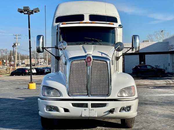 Used 2013 Kenworth T660 AeroCab Sleeper - Cummins ISX - 500 Horsepower - 13 Speed Manual for sale Sold at Chicago Motor Cars in West Chicago IL 60185 2