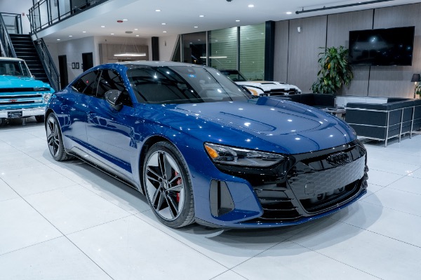 Used 2022 Audi RS e-tron GT quattro $20K Year One Package Remote Park Assist Loaded 2k Miles for sale Sold at Chicago Motor Cars in West Chicago IL 60185 6