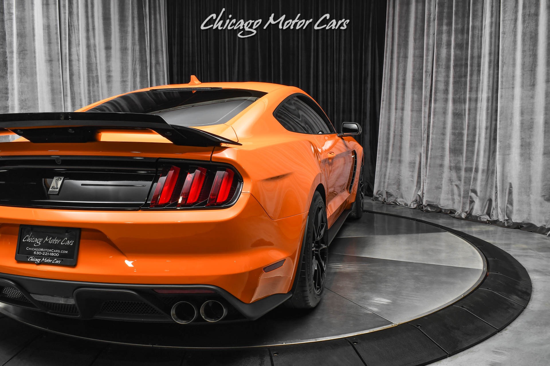 Used-2020-Ford-Mustang-Shelby-GT350-Coupe-Twister-Orange-6-Speed-Manual-Tech-Pack-ONLY-3K-Miles