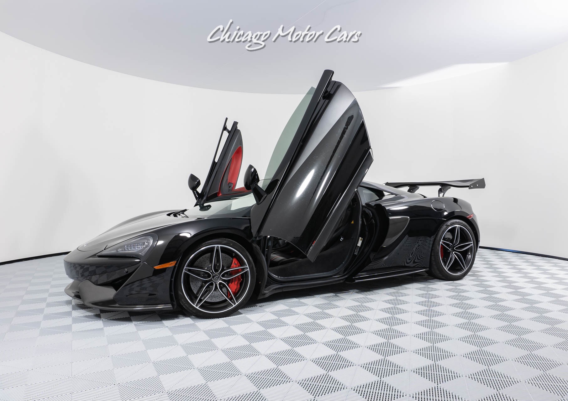 Used 2017 McLaren 570S Coupe Onyx Black Highly Equipped! Tons of