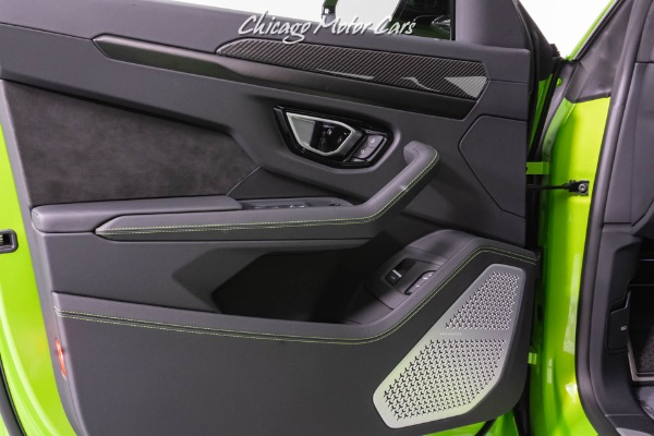 Used-2021-Lamborghini-Urus-SUV-Super-RARE-Verde-Selvans-Paint-Ad-Personam-B-O-3D-Sound-LOADED