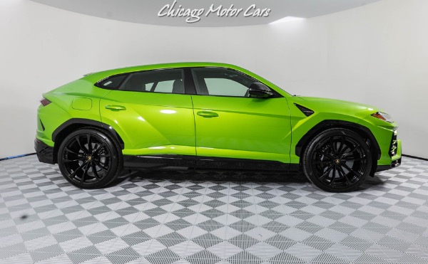 Used-2021-Lamborghini-Urus-SUV-Super-RARE-Verde-Selvans-Paint-Ad-Personam-B-O-3D-Sound-LOADED