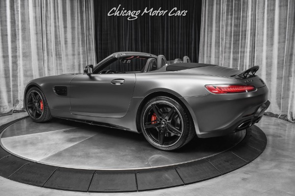 Used 2018 Mercedes-Benz AMG GT ROADSTER Convertible 8k Miles! Hot Spec! Exclusive Interior Pack! LOADED! for sale Sold at Chicago Motor Cars in West Chicago IL 60185 3