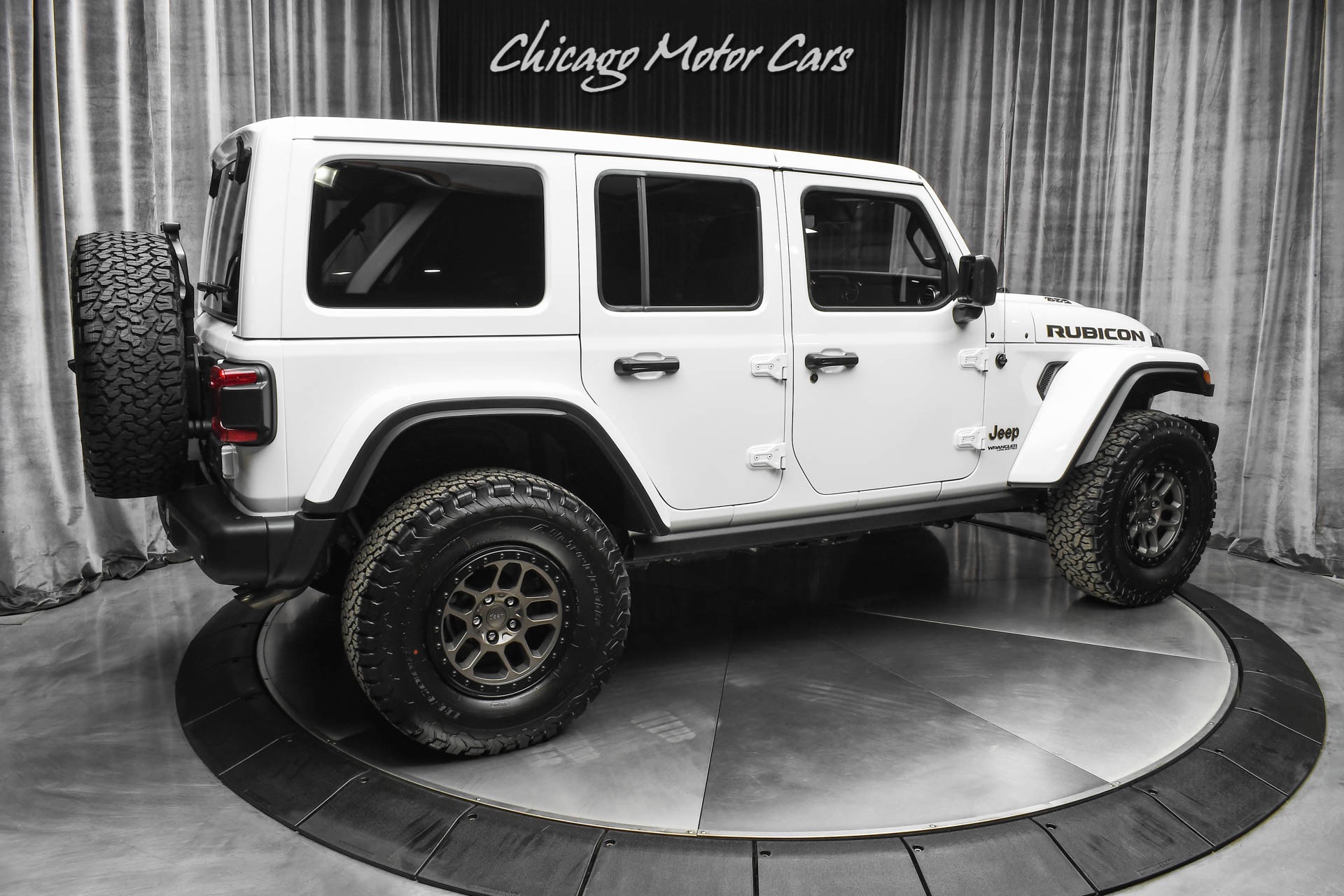 Used-2021-Jeep-Wrangler-Unlimited-Rubicon-392-Newly-Released-Xtreme-Recon-Package-64L-HEMI-35-Beadlock-Wheel