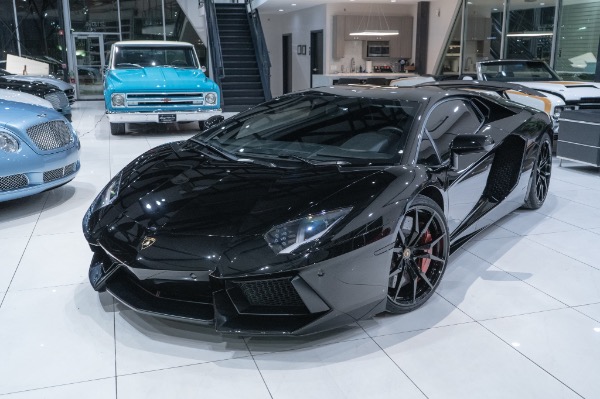 Used 2015 Lamborghini Aventador LP 700-4 AWD Coupe! Low Miles! B-Rogue Exhaust! Full Body PPF! for sale Sold at Chicago Motor Cars in West Chicago IL 60185 4