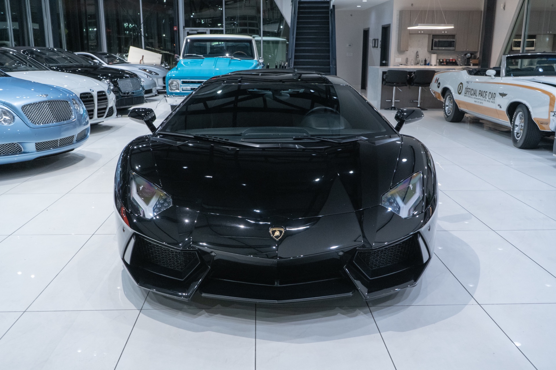 Used-2015-Lamborghini-Aventador-LP-700-4-AWD-Coupe-Low-Miles-B-Rogue-Exhaust-Full-Body-PPF