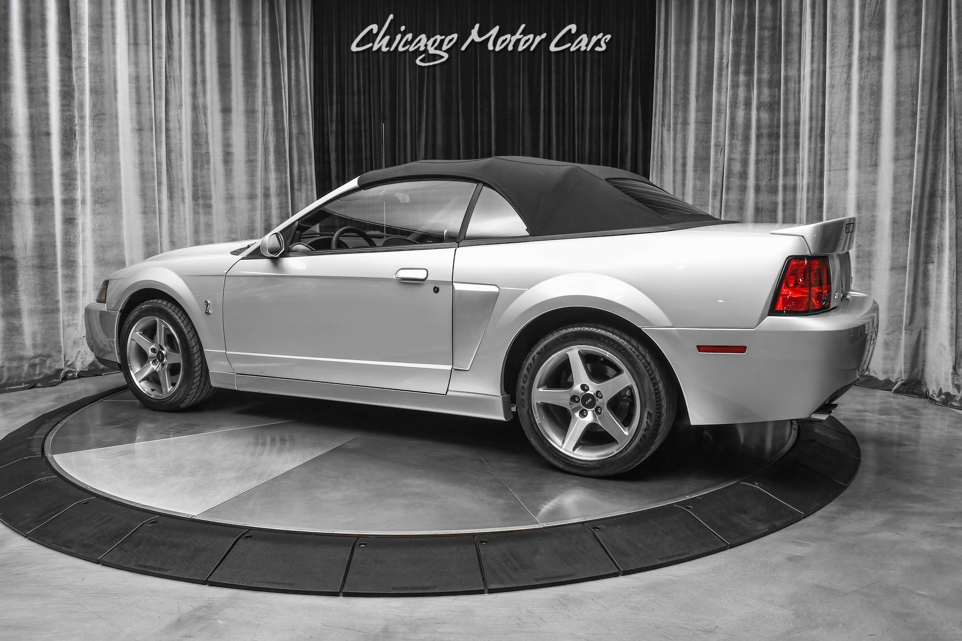 Used-2003-Ford-Mustang-SVT-Cobra-Convertible-Factory-Supercharged-450-HP-6-Speed-Manual-Only-7k-miles
