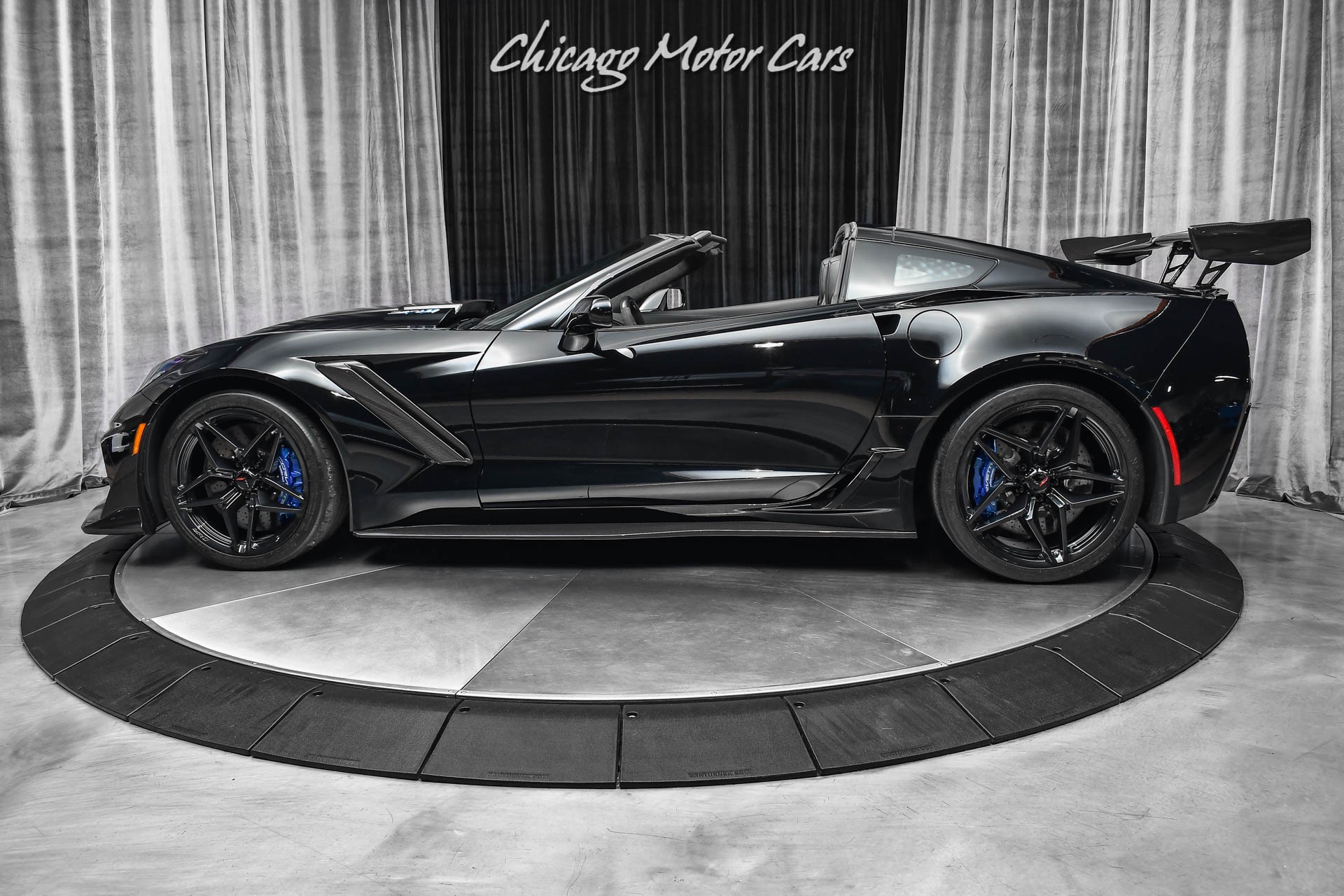 Used-2019-Chevrolet-Corvette-ZR1-3ZR-ZTK-Package-7-Speed-Manual-Extremely-Low-Miles-Rare-Example