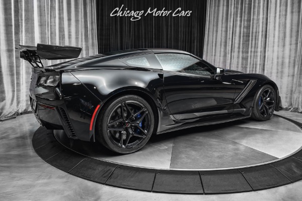 Used-2019-Chevrolet-Corvette-ZR1-3ZR-ZTK-Package-7-Speed-Manual-Extremely-Low-Miles-Rare-Example