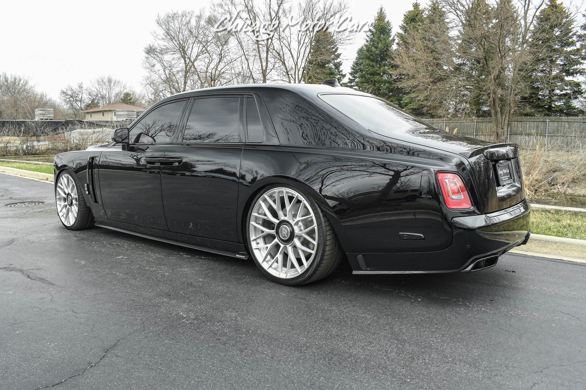 Used-2021-Rolls-Royce-Phantom-Mansory-Package-Carbon-Fiber-Anrky-Wheels-LOADED-Starlight-Headliner